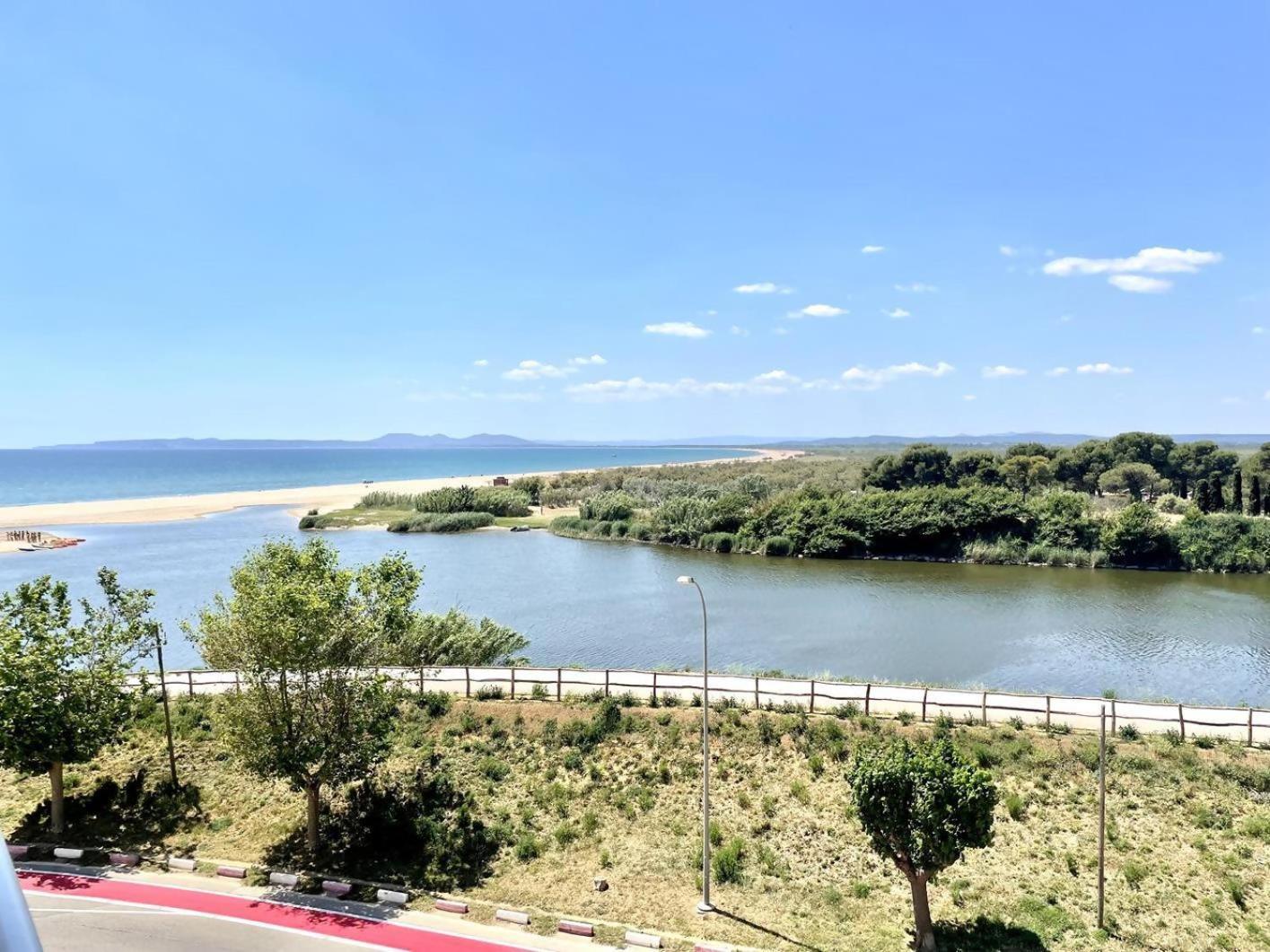 33Apartamento Soleado De Dos Habitaciones Емпуриабрава Екстериор снимка