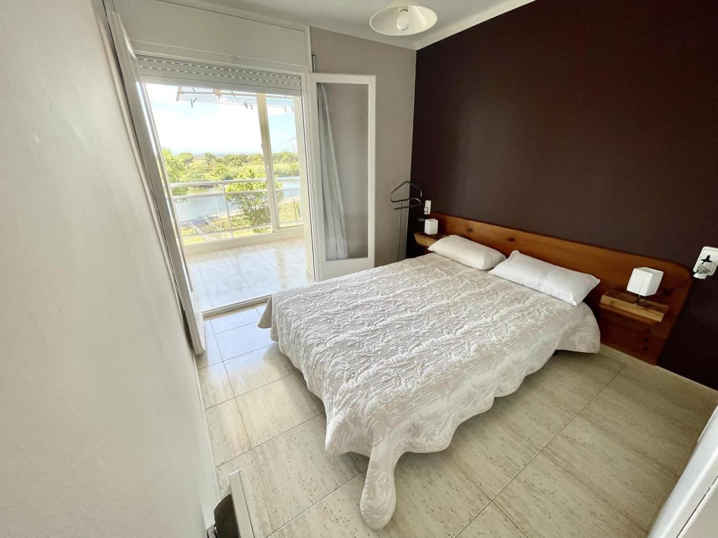 33Apartamento Soleado De Dos Habitaciones Емпуриабрава Екстериор снимка