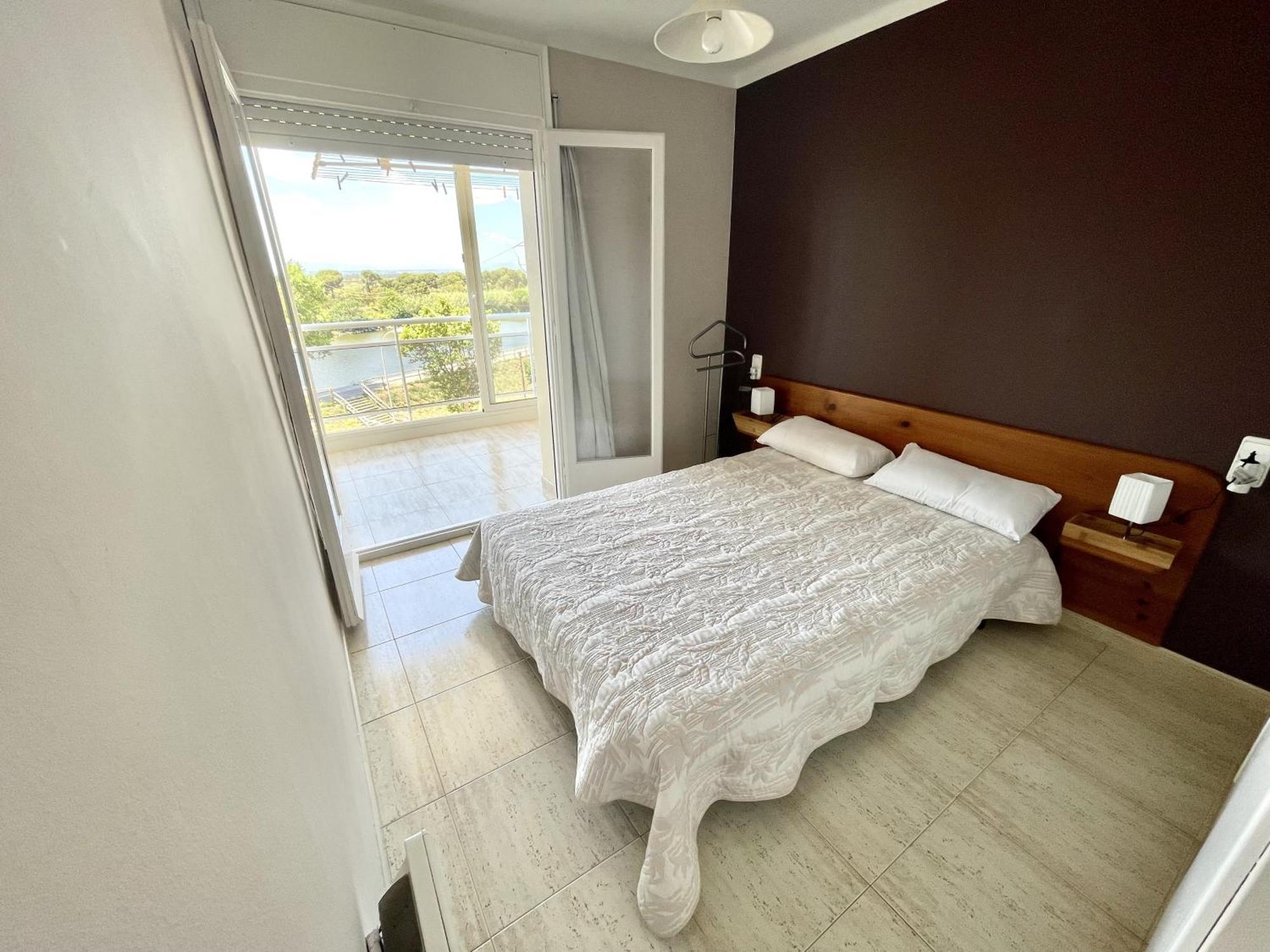 33Apartamento Soleado De Dos Habitaciones Емпуриабрава Екстериор снимка