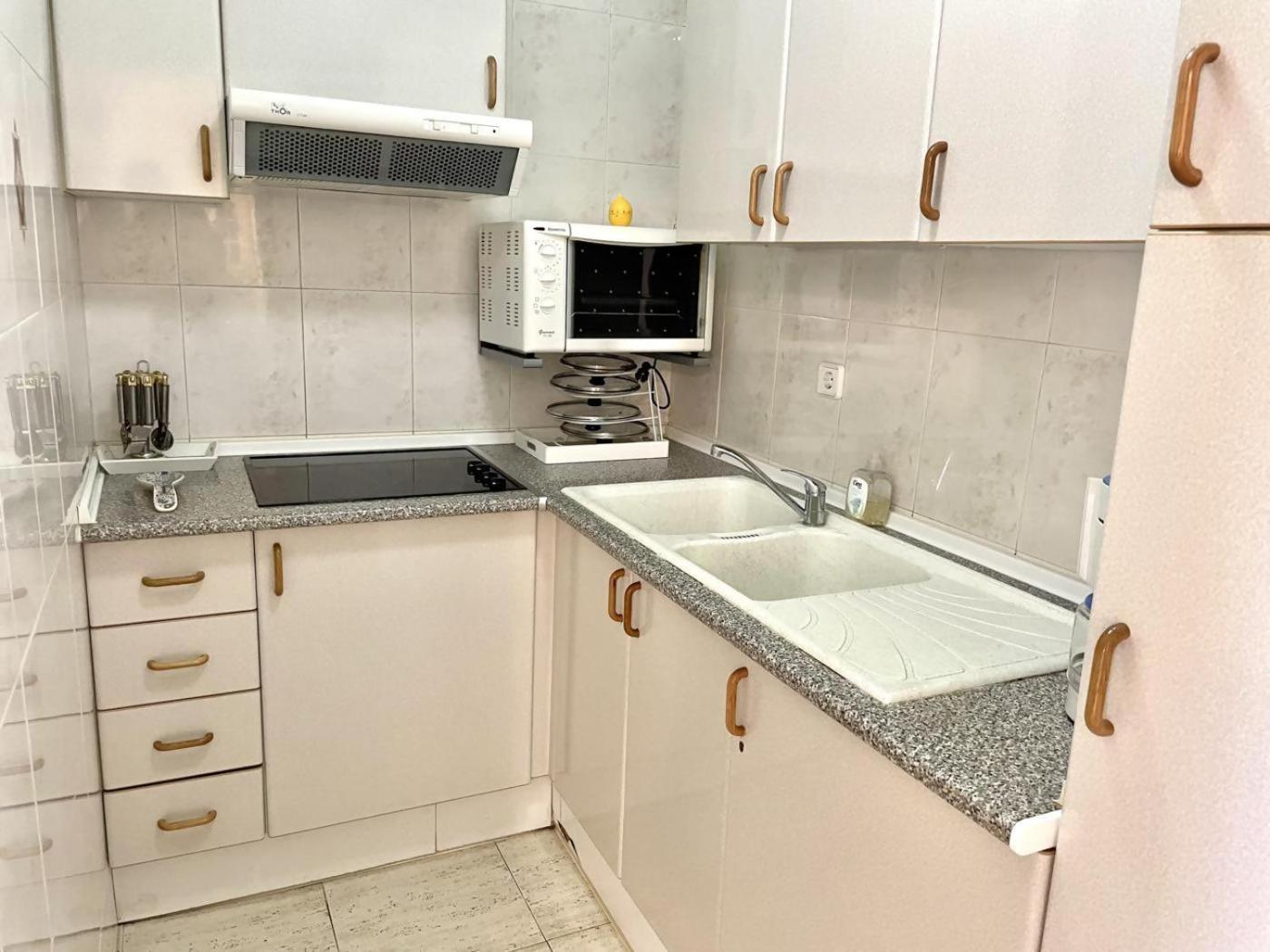 33Apartamento Soleado De Dos Habitaciones Емпуриабрава Екстериор снимка